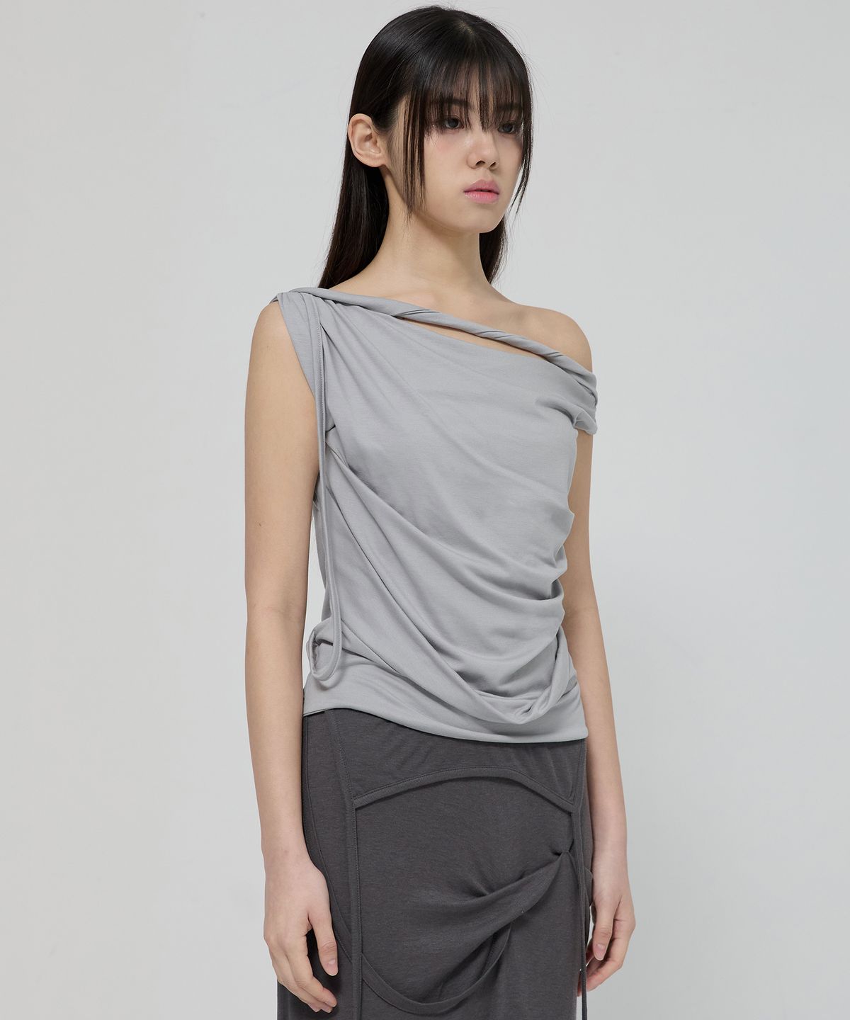 플레어업(FLAREUP) Braided Drape One-Shoulder Top (FL-140_Gray)