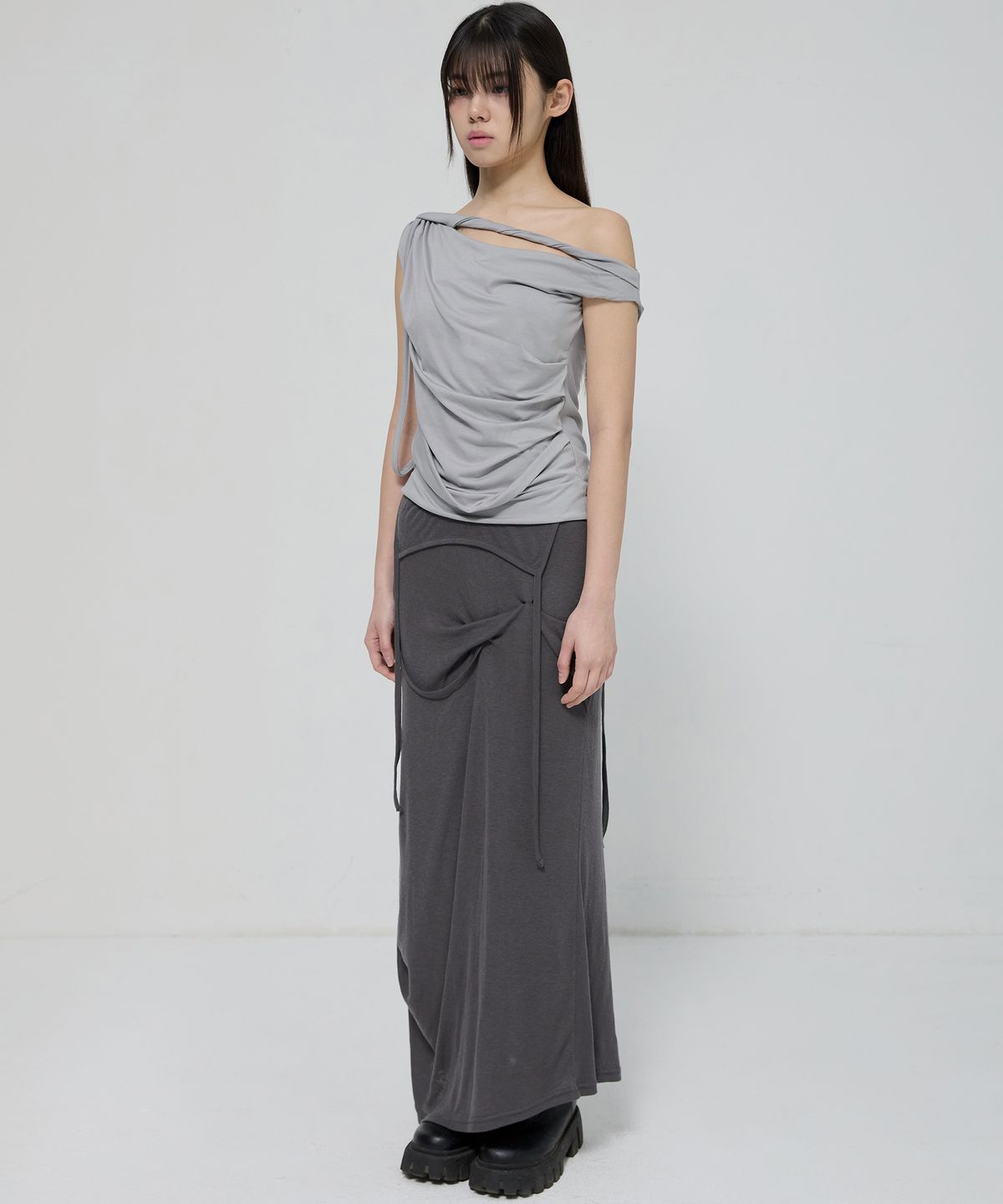 플레어업(FLAREUP) Braided Drape One-Shoulder Top (FL-140_Gray)