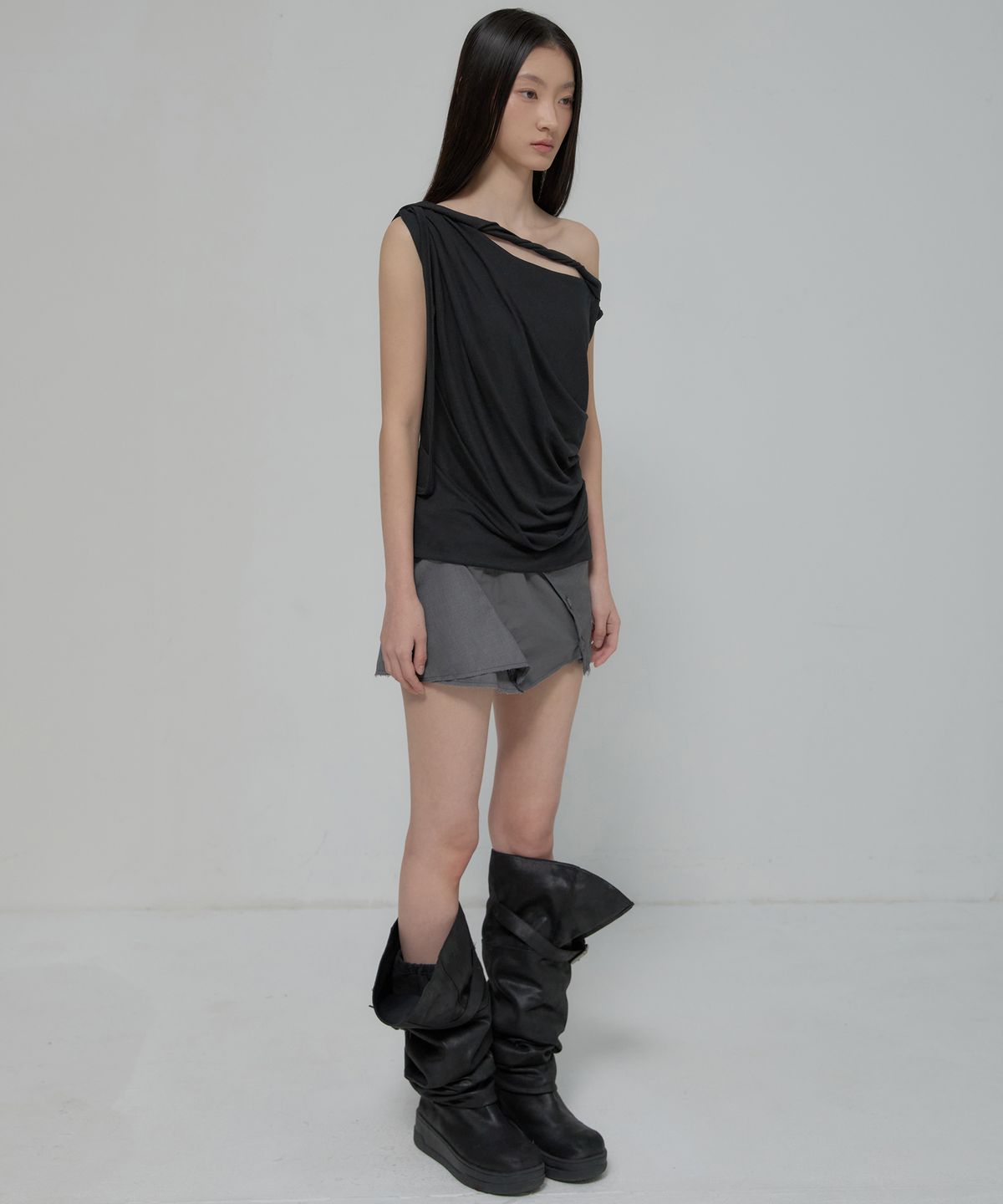 플레어업(FLAREUP) Braided Drape One-Shoulder Top (FL-140_Black)