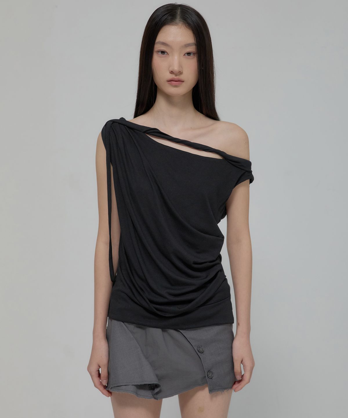 플레어업(FLAREUP) Braided Drape One-Shoulder Top (FL-140_Black)