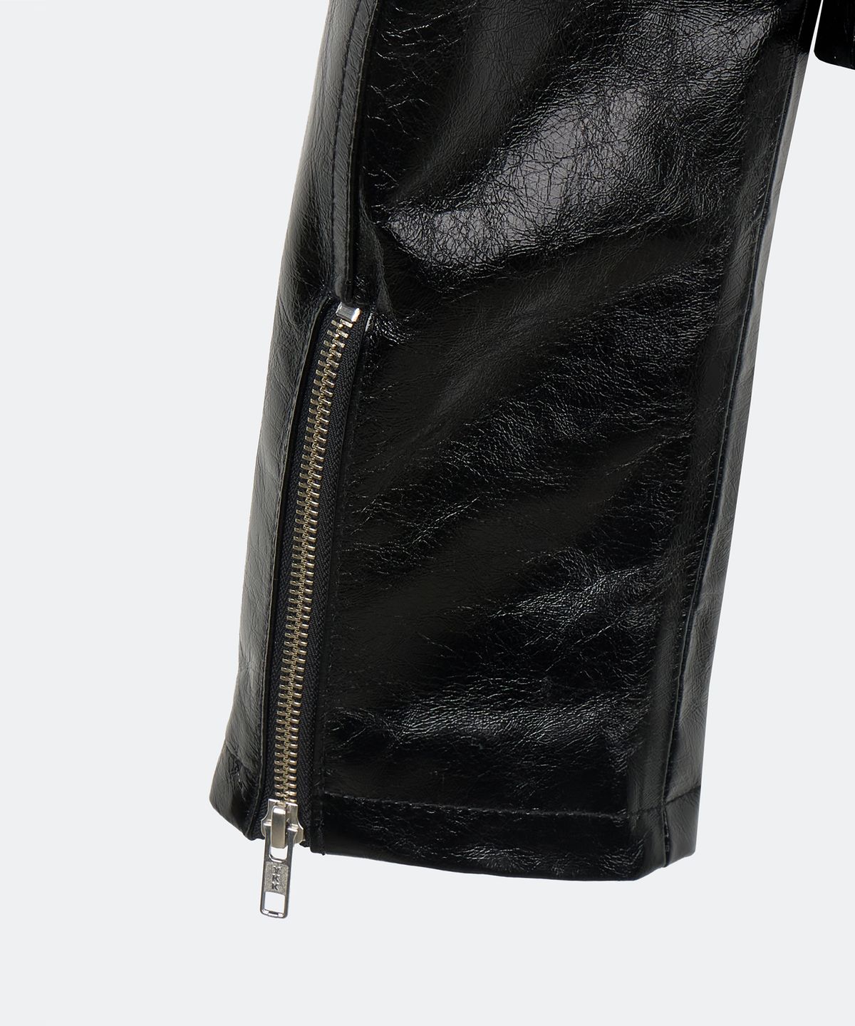 유지(YUJI) GLAZED LEATHER JACKET BLACK