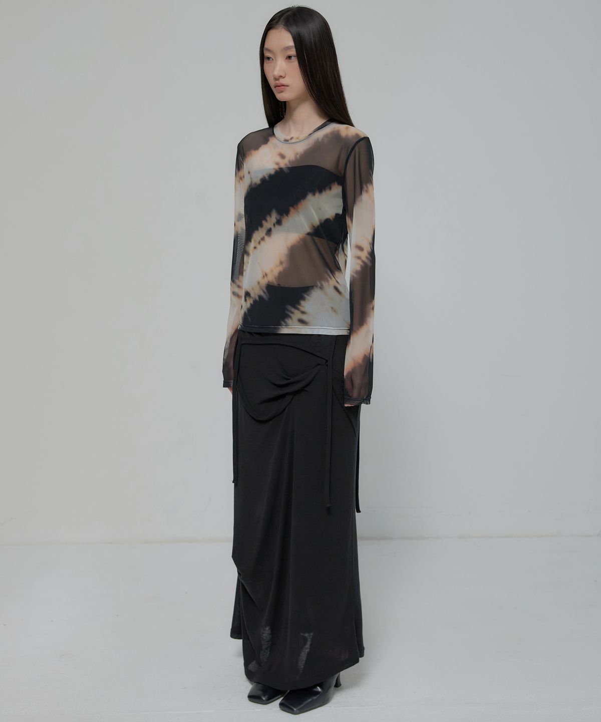 플레어업(FLAREUP) Sheer Mesh Long Sleeve (FL-142_Black&Sand Beige)