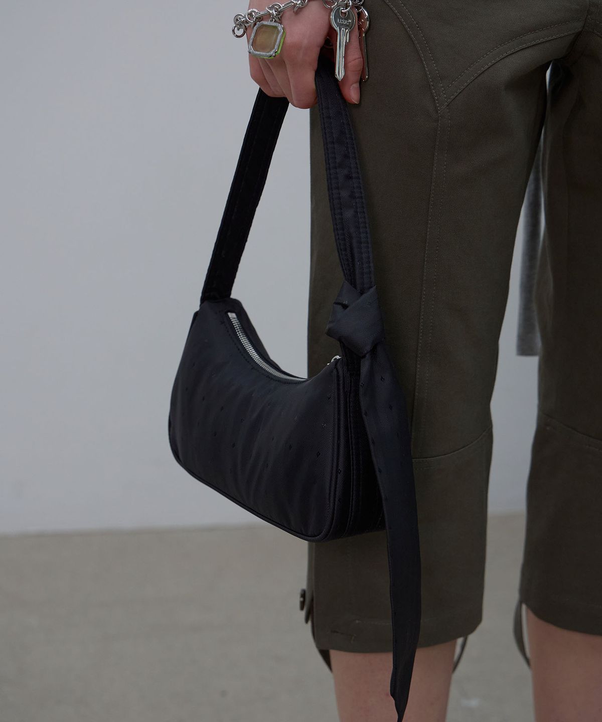 엘씨디씨티엠(LCDC™) TIE-STRAP MINI BAG (BLACK)