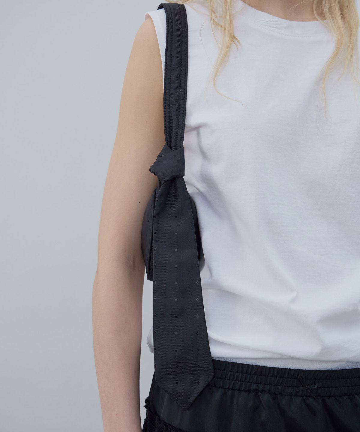 엘씨디씨티엠(LCDC™) TIE-STRAP MINI BAG (BLACK)