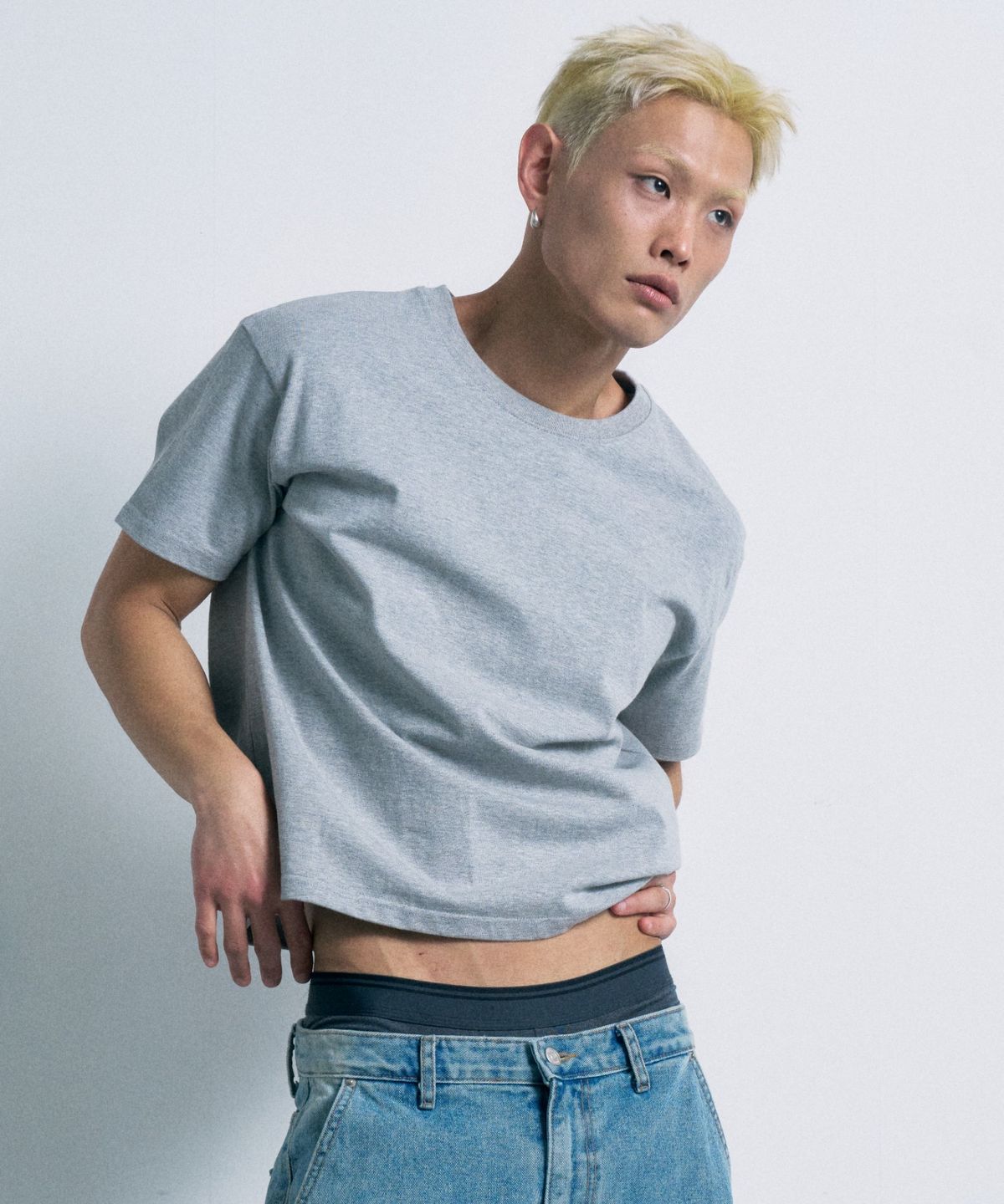 페르노브(FERNOV) 에센셜 크롭 티셔츠 3color