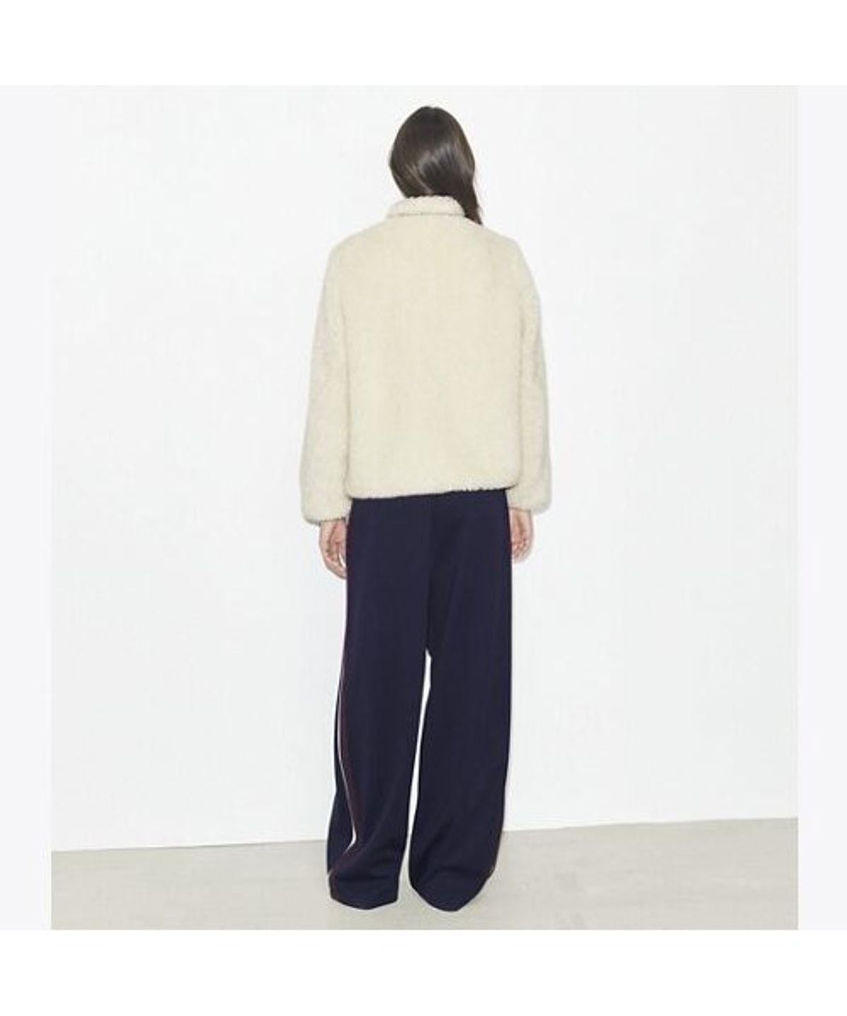 토리버치(TORYBURCH) 컬러블록 플리스 자켓 - 아이보리