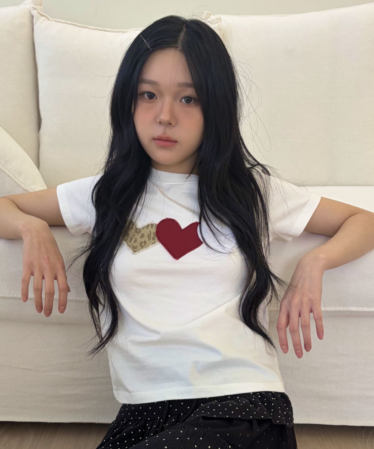 로긴 앤 로지(ROGIN N ROSIE) Leopard Point Heart Patch Cotton T-shirt White