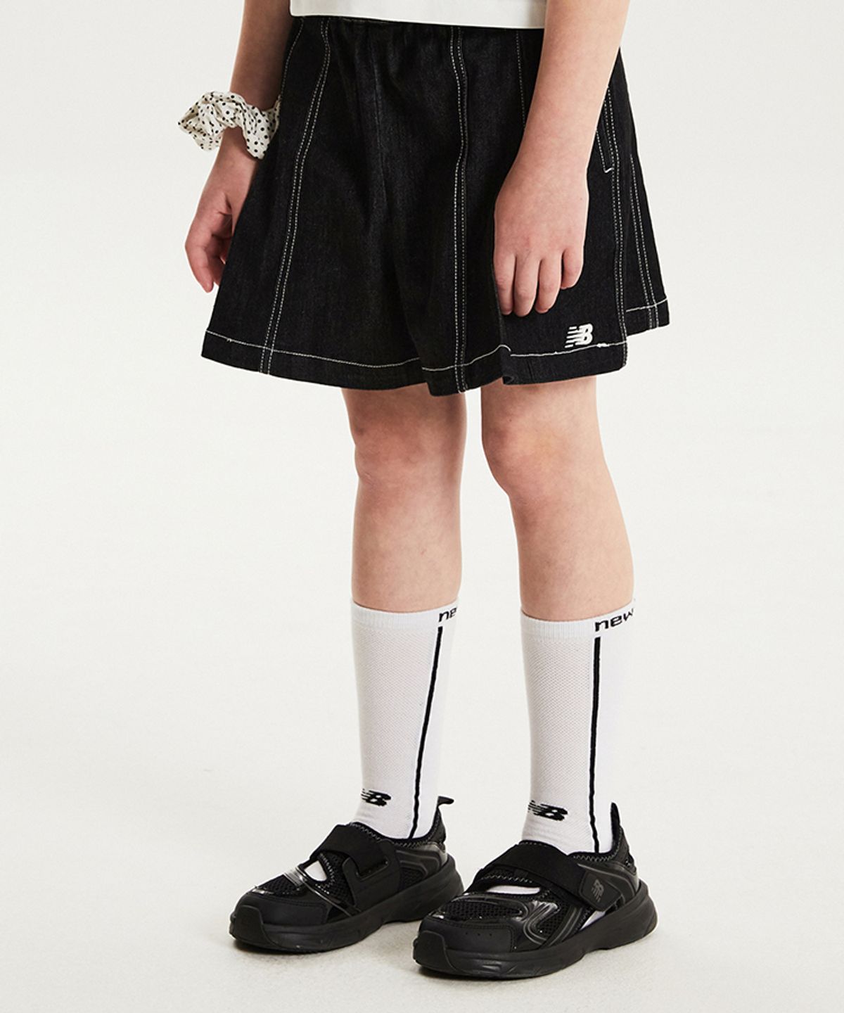 뉴발란스 키즈(NEWBALANCEKIDS) NBSC_아동 데님 숏팬츠 NK9VG2771U15