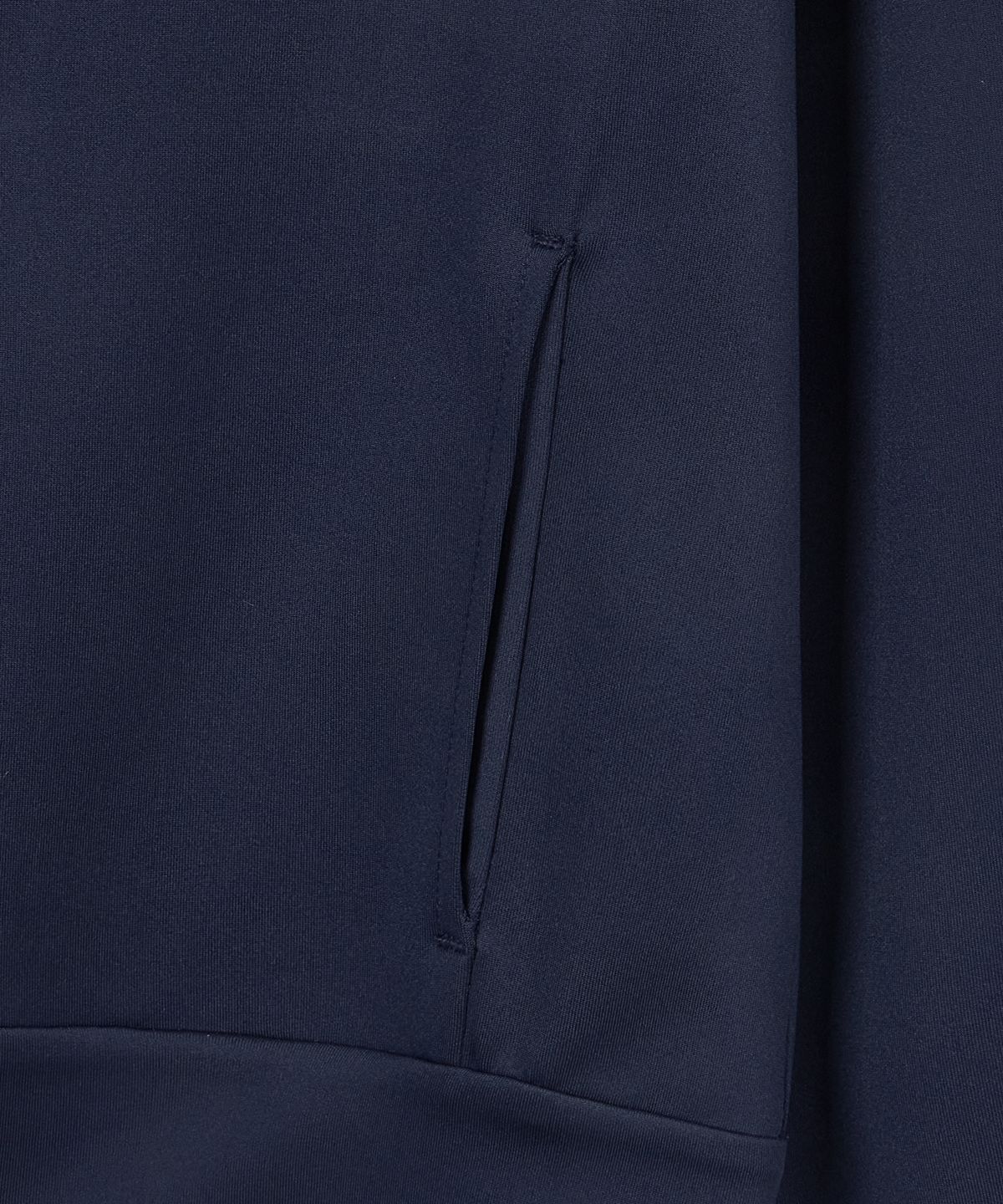 유지(YUJI) 90s LINE JERSEY DARK NAVY