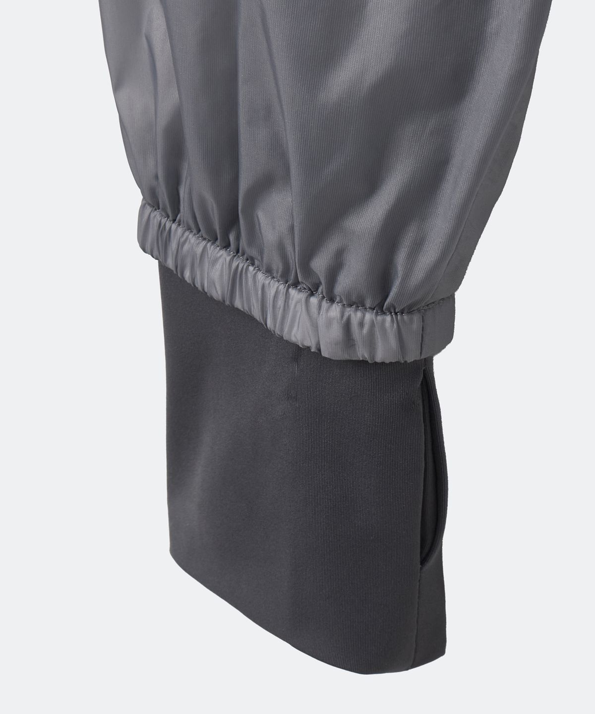 유지(YUJI) FUTURE AIRLIGHT WINDBREAKER GREY