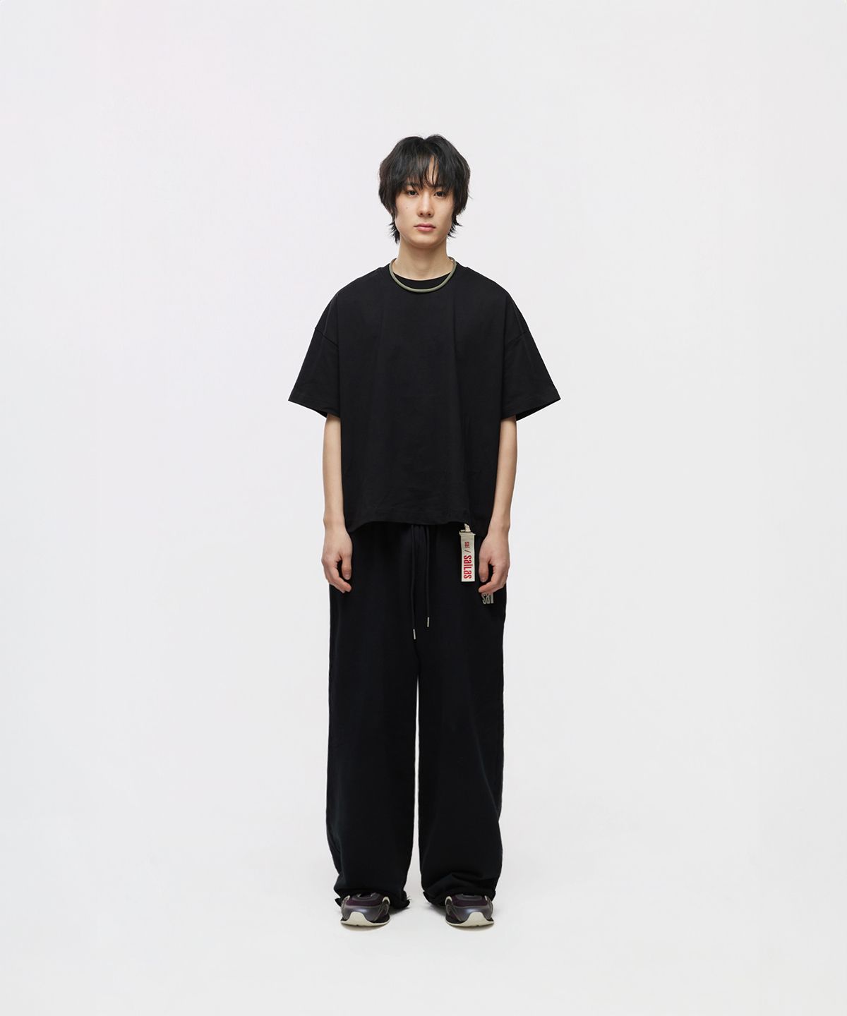 사일라스(SAILAS) T01 Crop 1/2_BK