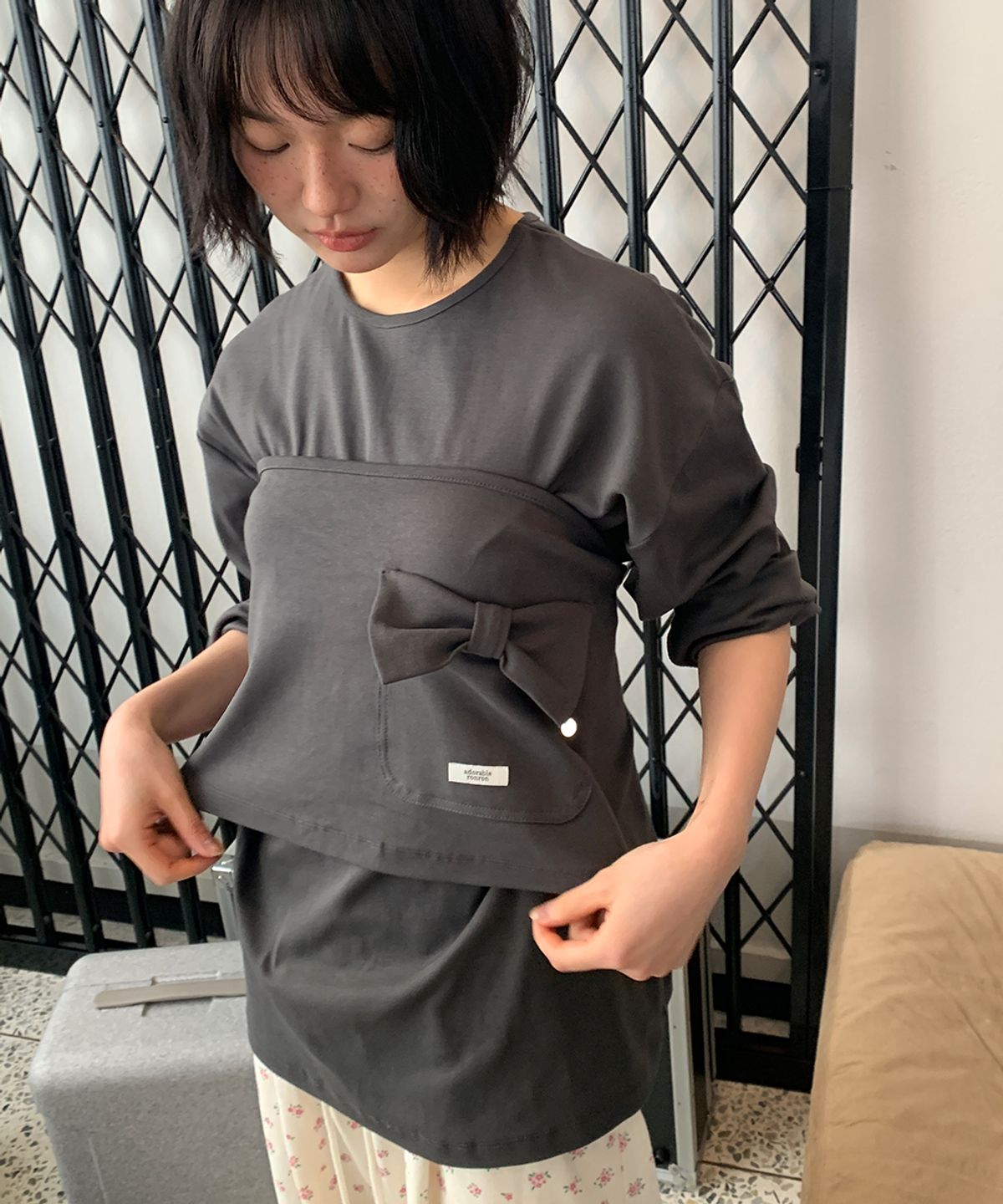 론론(RONRON) WRAP RIBBON POCKET LONG SLEEVE CHARCOAL