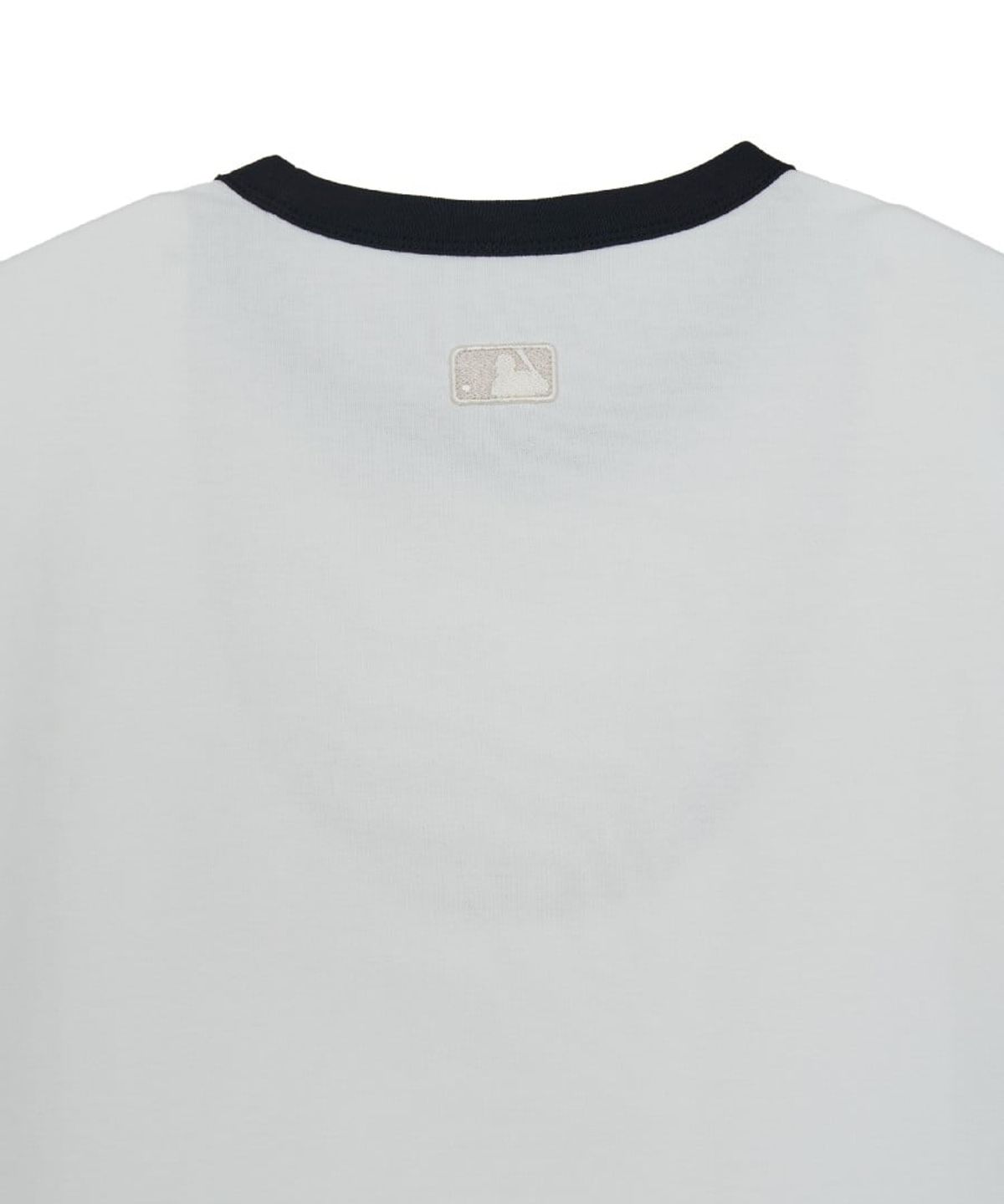엠엘비(MLB) 레터 그래픽 레귤러핏 링거 티셔츠 BOS (White)