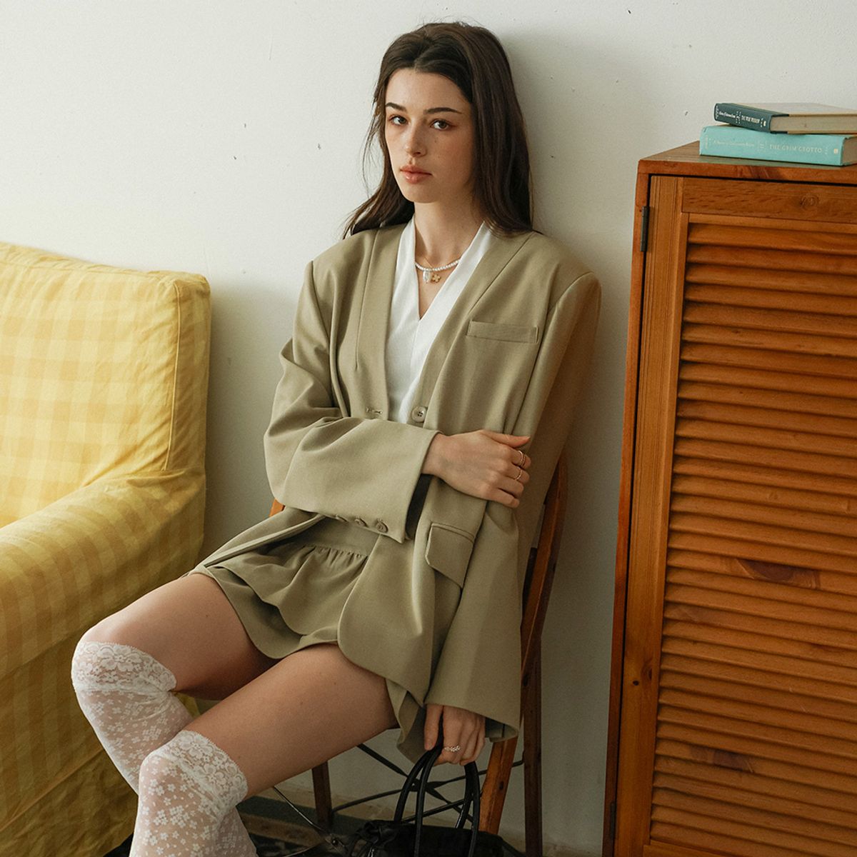 던드롭(DUNDROP) DD_V-neck collarless jacket and skirt set_BEIGE