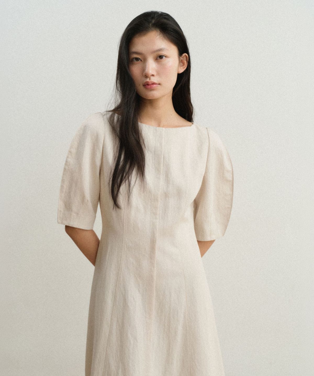 토와브(TOWAV) NUI VOLUME DRESS_ECRU
