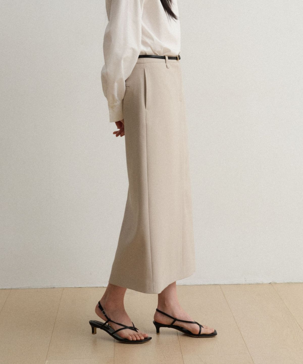 토와브(TOWAV) ALISHA H SKIRT_BEIGE
