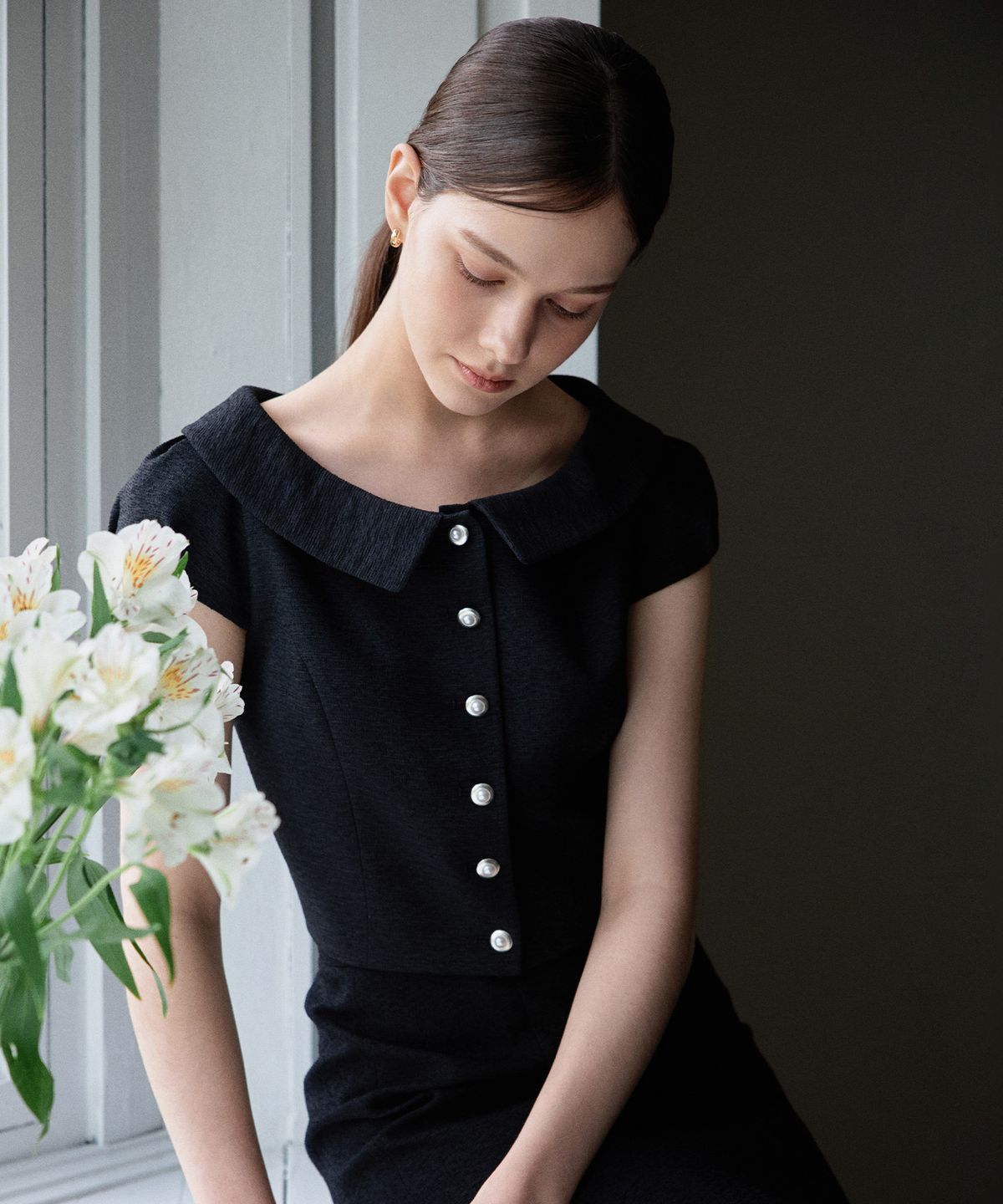 토와브(TOWAV) ANN SHORT SLEEVE JACKET_BLACK