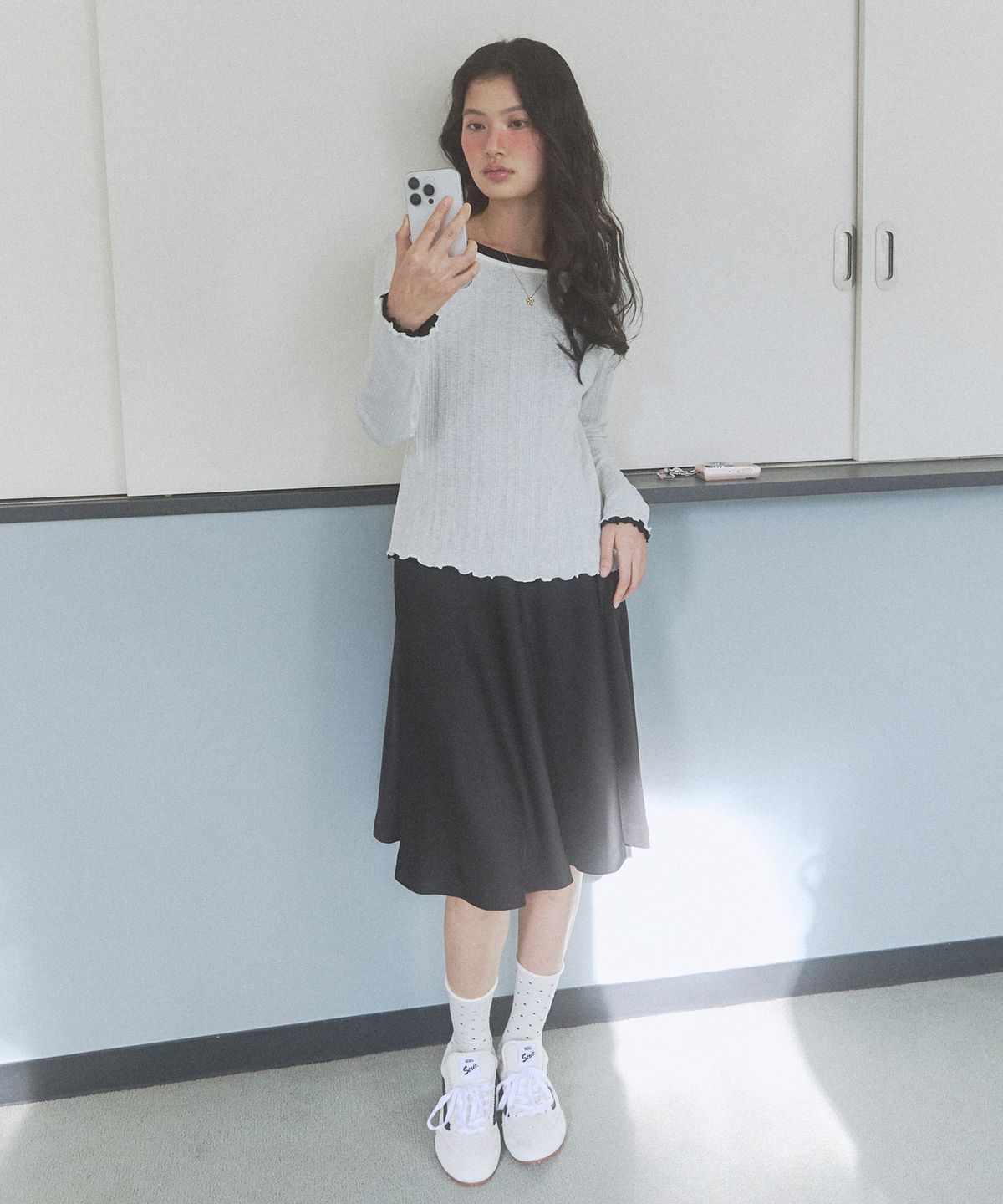 뉴루키(NEW LOOKY) Slim fit boat neck t-shirt  _Ivory
