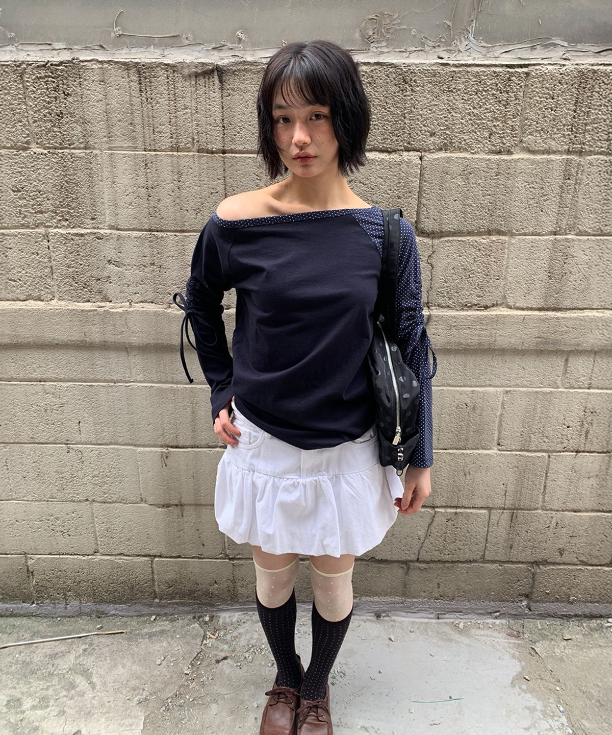 론론(RONRON) DOT BOAT NECK RIBBON STRING LONG SLEEVE NAVY