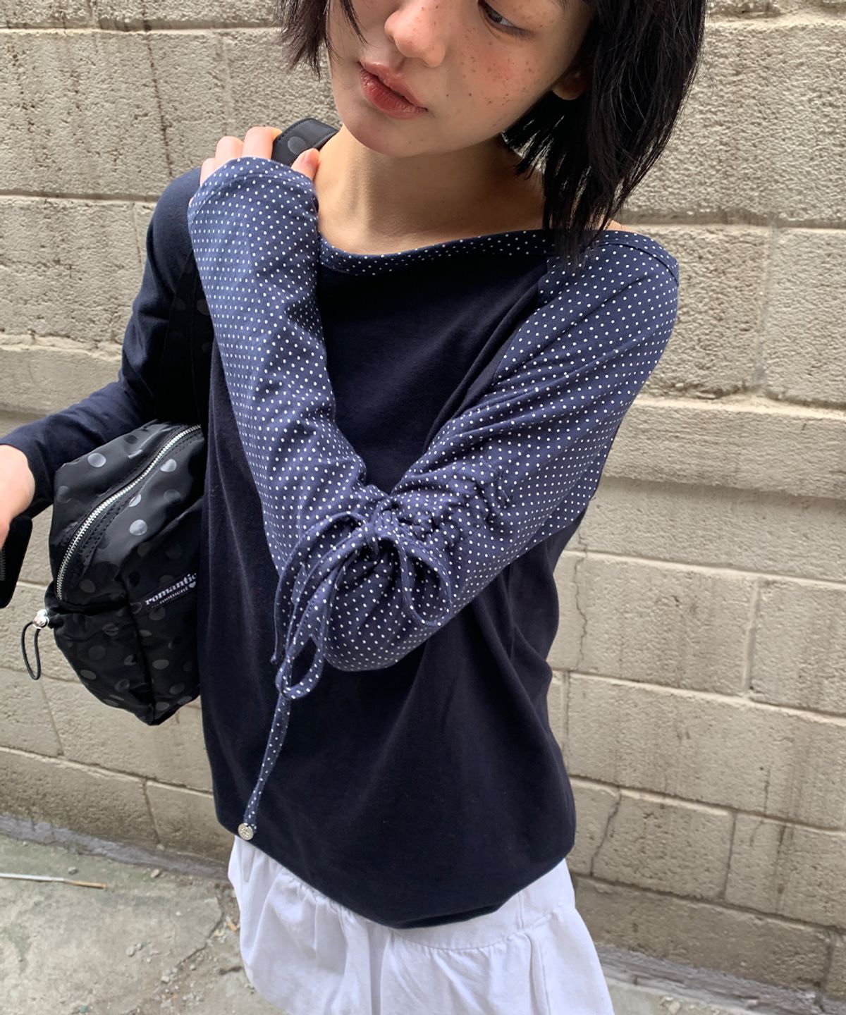 론론(RONRON) DOT BOAT NECK RIBBON STRING LONG SLEEVE NAVY