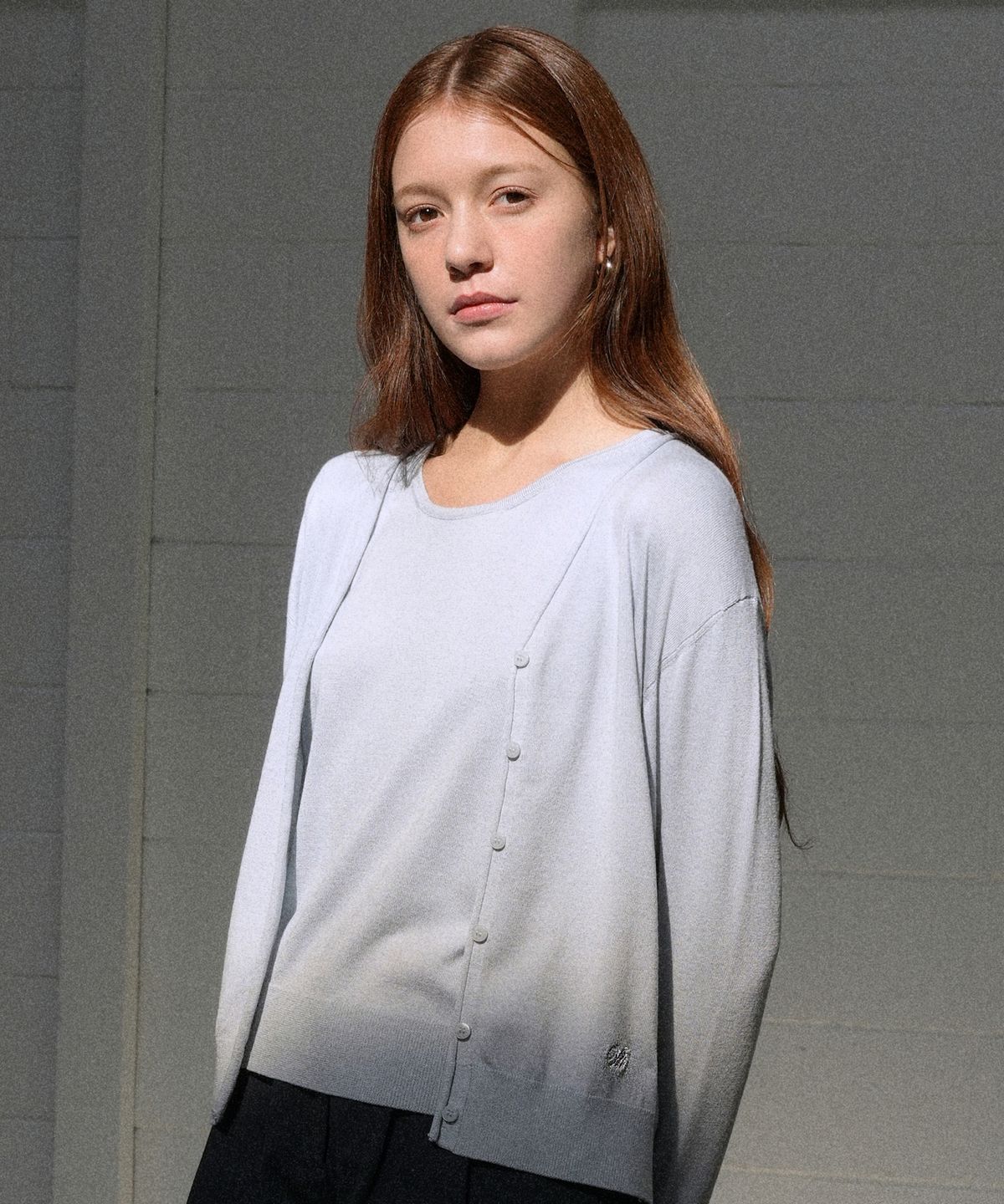 블레티(VLETI) Logo Embroidered Cardigan & Sleeveless Set (sky blue)