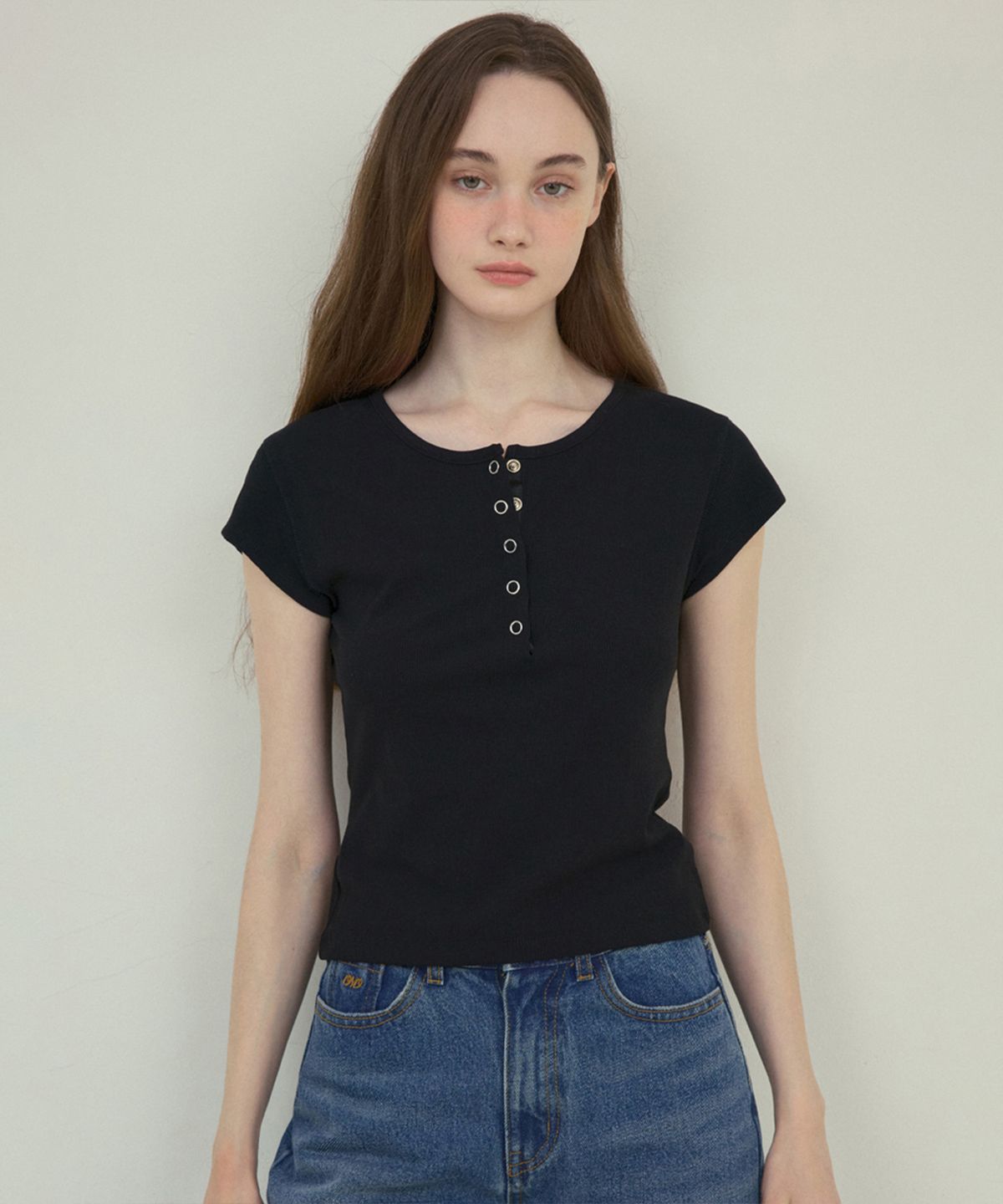 아우어노스텔지아(OURNOSTALGIA) Vintage Snap henryneck t-shirt_Black(O25-TP12)