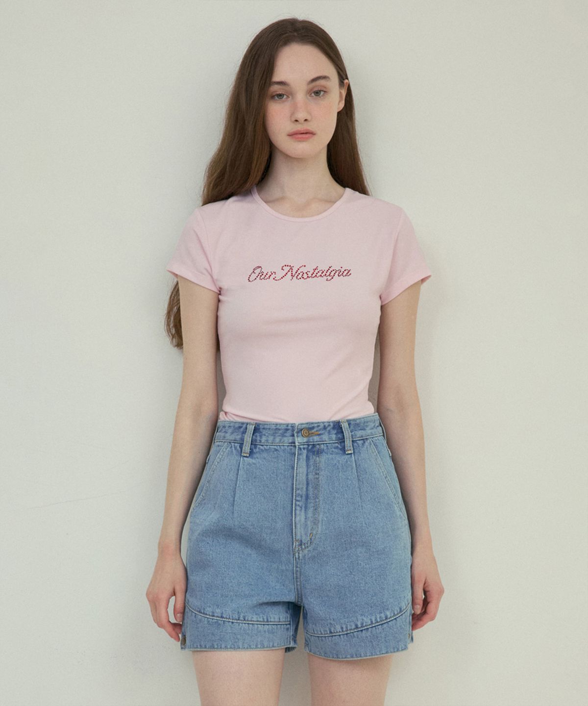 아우어노스텔지아(OURNOSTALGIA) Logo cubic t-shirt_Pale pink (O25-TP13)