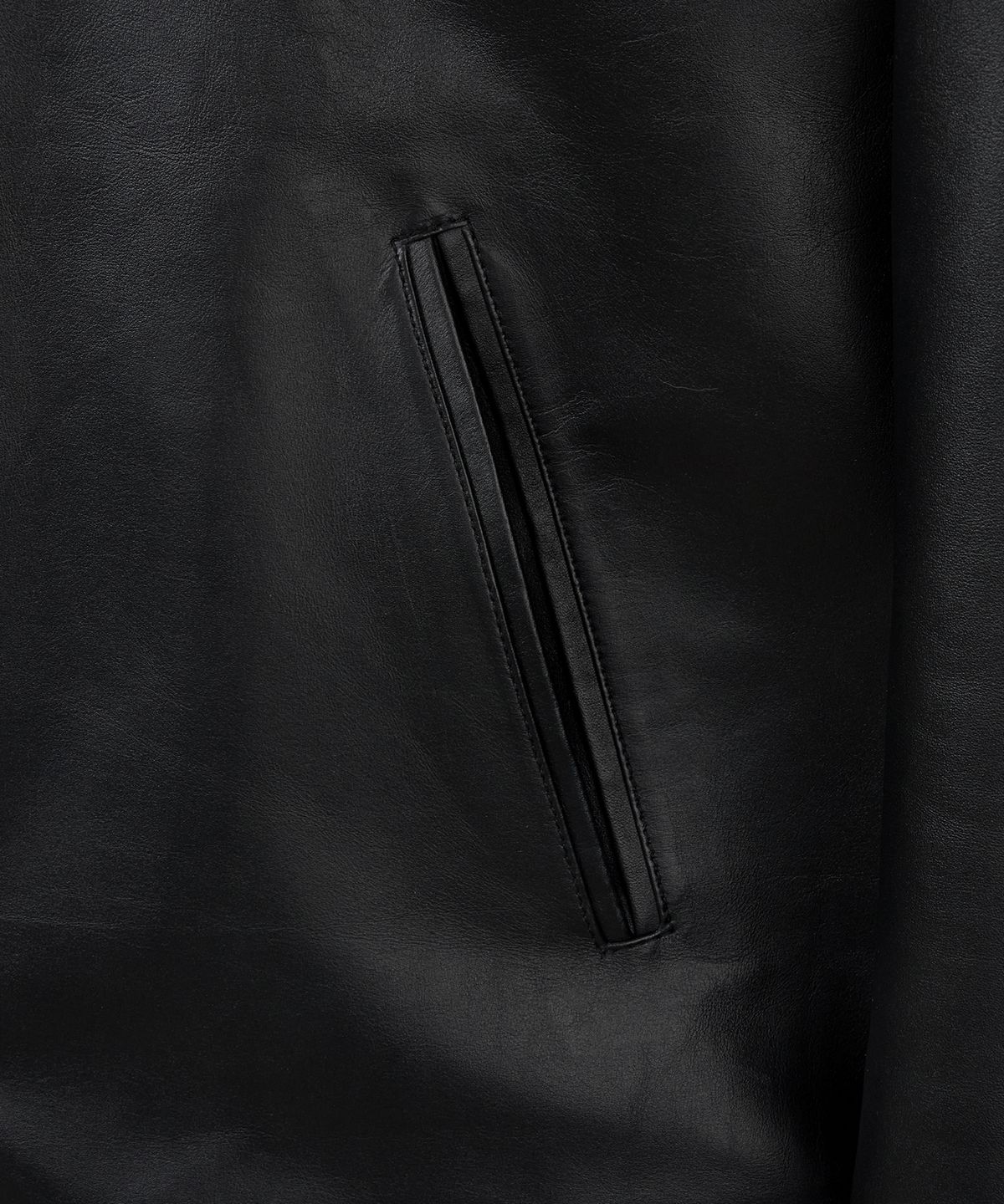유지(YUJI) LAYERED COLLAR LEATHER JACKET BLACK