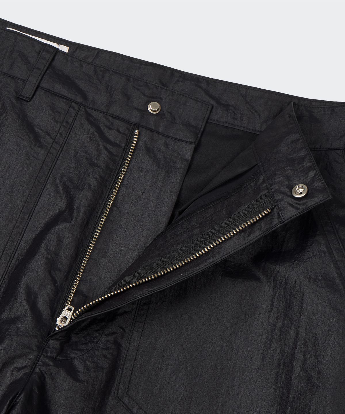 유지(YUJI) TECH ZIP PANTS BLACK