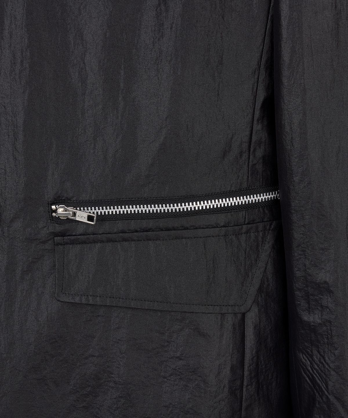 유지(YUJI) TECH ZIP BLAZER BLACK