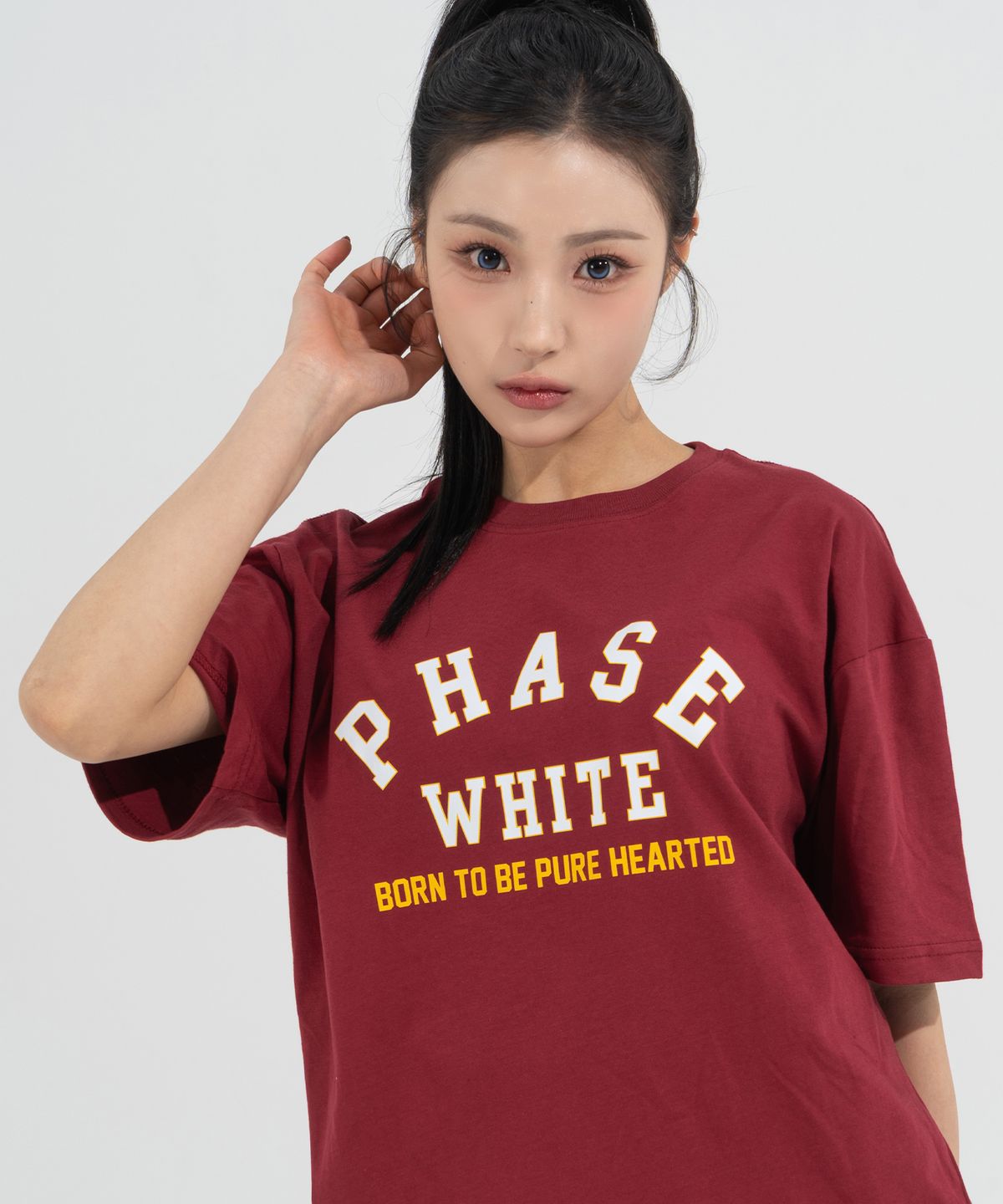 페이즈화이트(PHASEWHITE) [PHASE_3] PW COLLEGE TEE_BURGUNDY / 8802026-ST08
