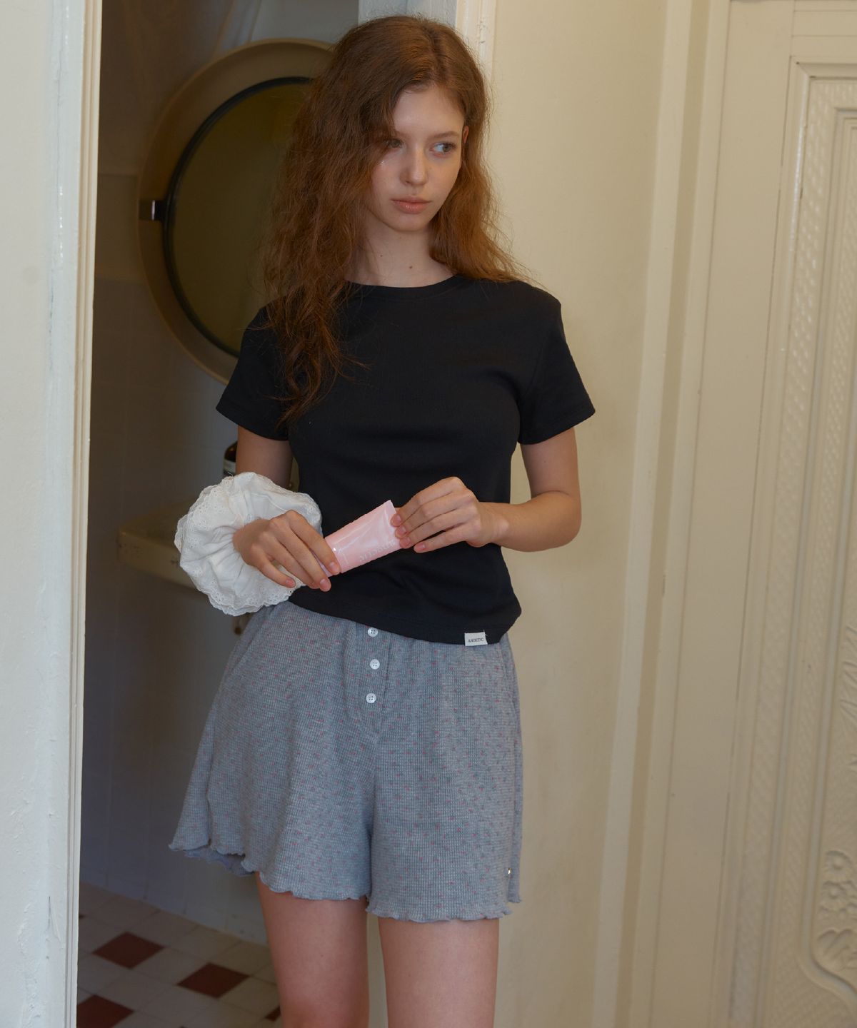 아노에틱(ANOETIC) ANC FLORAL WAFFLE SHORTS_GREY