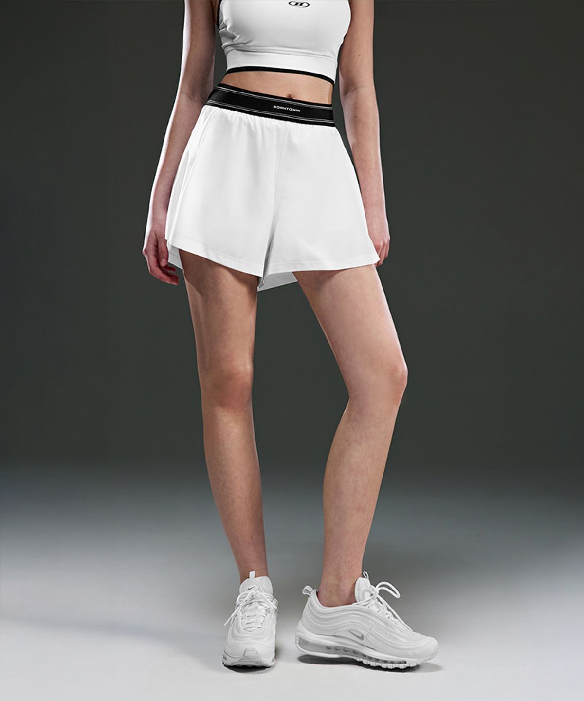 본투윈(BORN TO WIN) W DOUBLE LINE BAND FLARE SHORTS [WHITE]