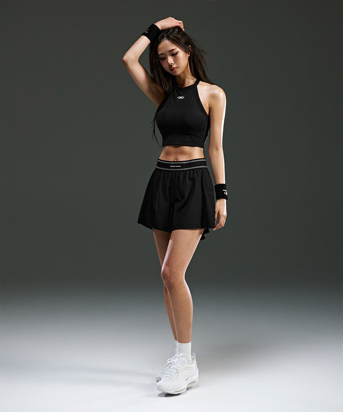 본투윈(BORN TO WIN) W DOUBLE LINE BAND FLARE SHORTS [BLACK]