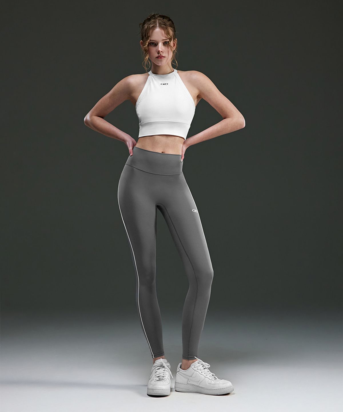 본투윈(BORN TO WIN) W SYMBOL B HALTER BRA TOP [WHITE]