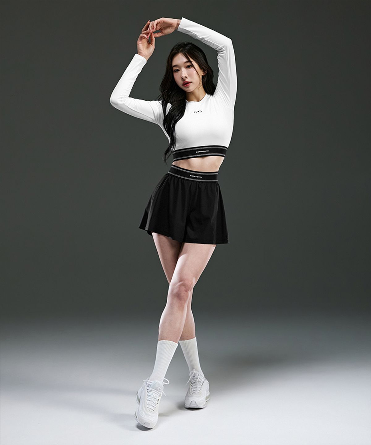 본투윈(BORN TO WIN) W DOUBLE LINE BAND LONG SLEEVE [WHITE]