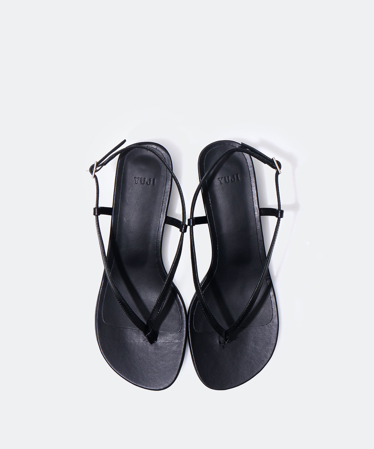 유지(YUJI) KITO SANDAL BLACK