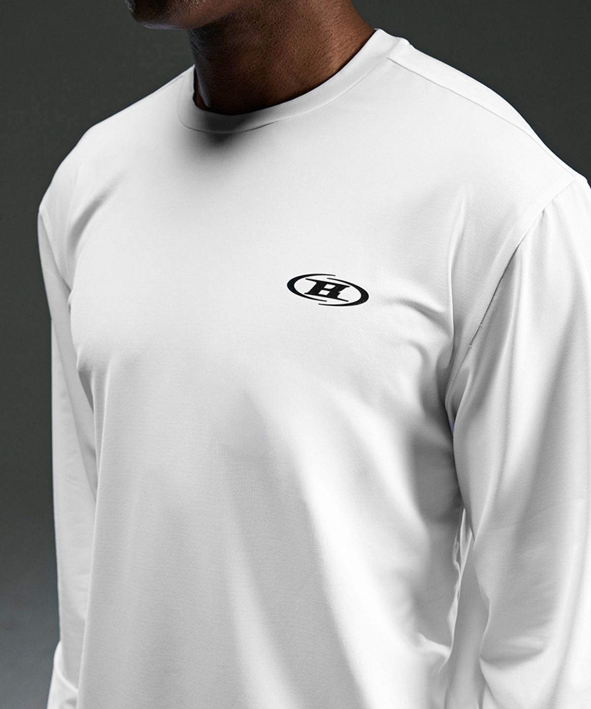 본투윈(BORN TO WIN) SYMBOL B COOLEVER LONG SLEEVE [WHITE]