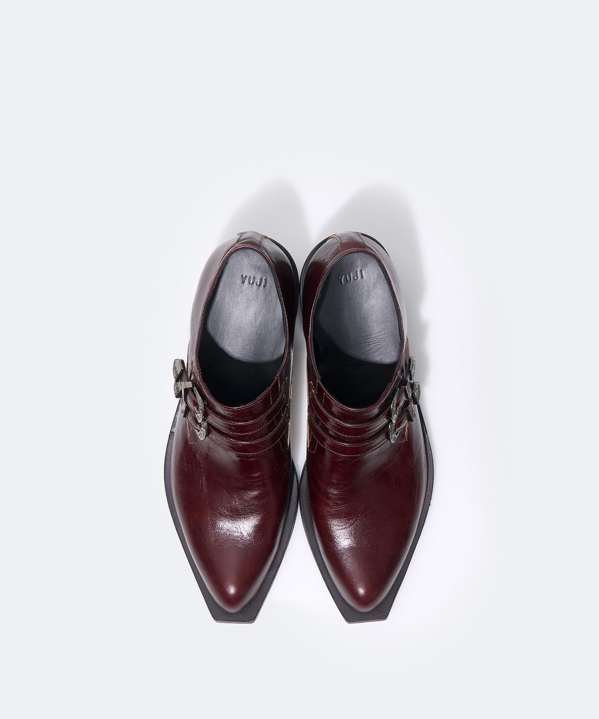 유지(YUJI) 90’s WESTERN SHOES BROWN
