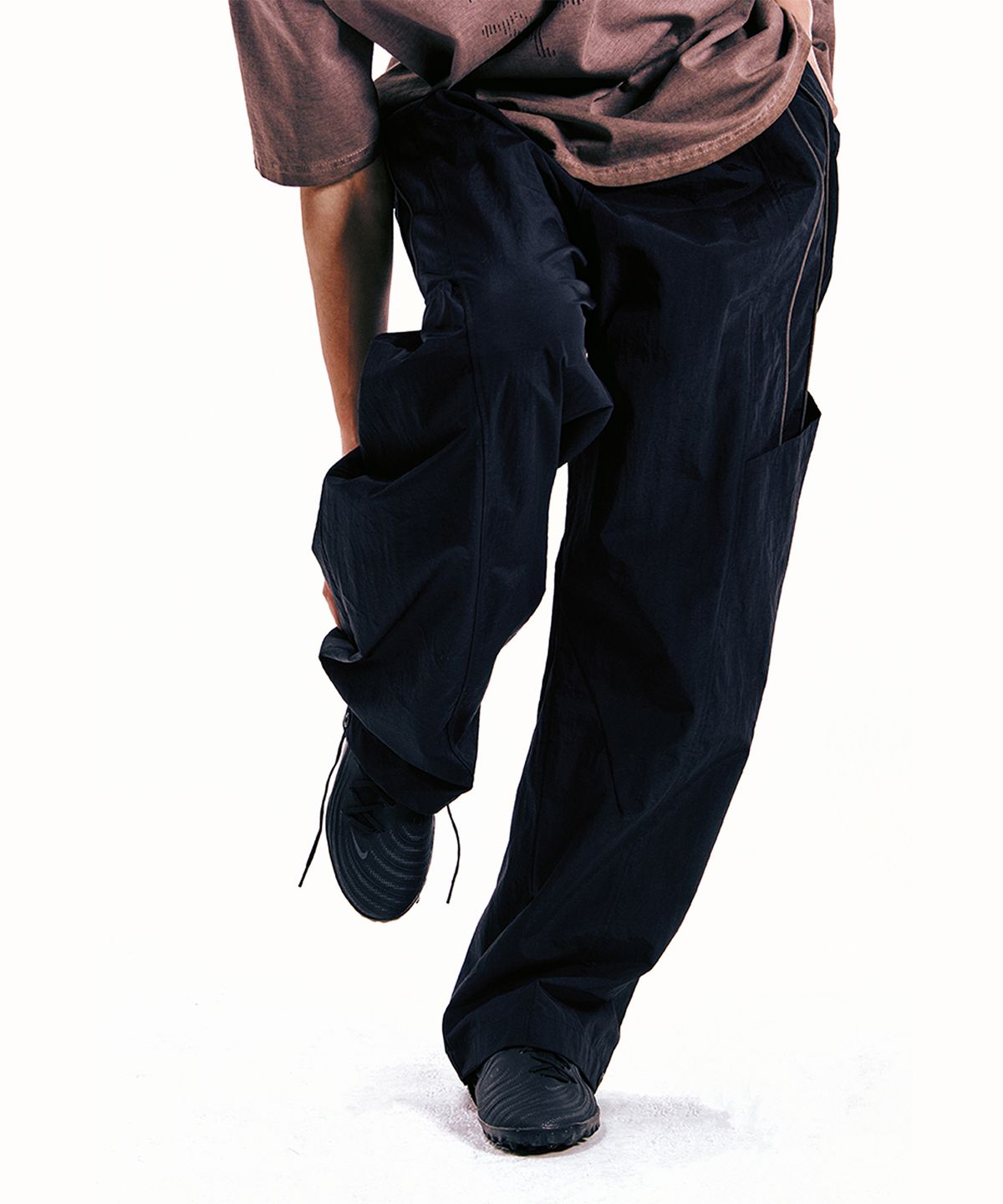 엔드릭스(EDLIX) Heavy Nylon Trimming Pants (Black)