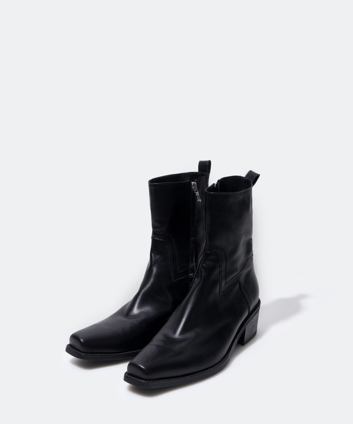 유지(YUJI) RIRI CHELSEA BOOT BLACK