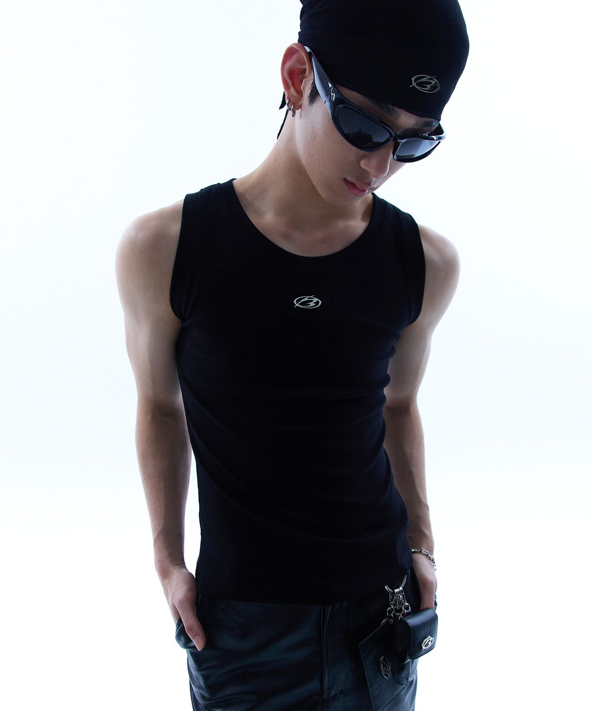 모어댄블랙(MORE THAN BLACK) LOGO BANDANA