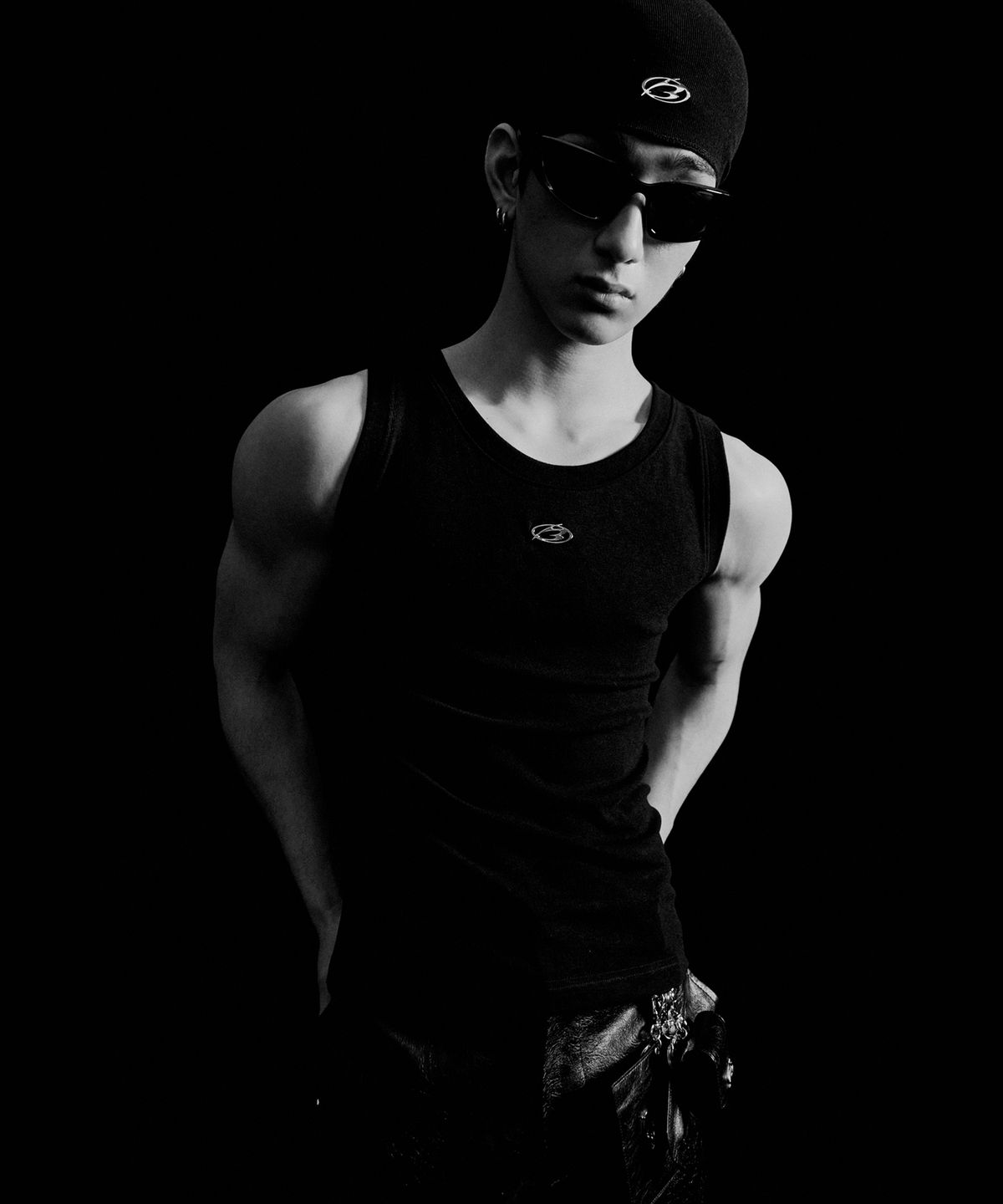 모어댄블랙(MORE THAN BLACK) LOGO BANDANA
