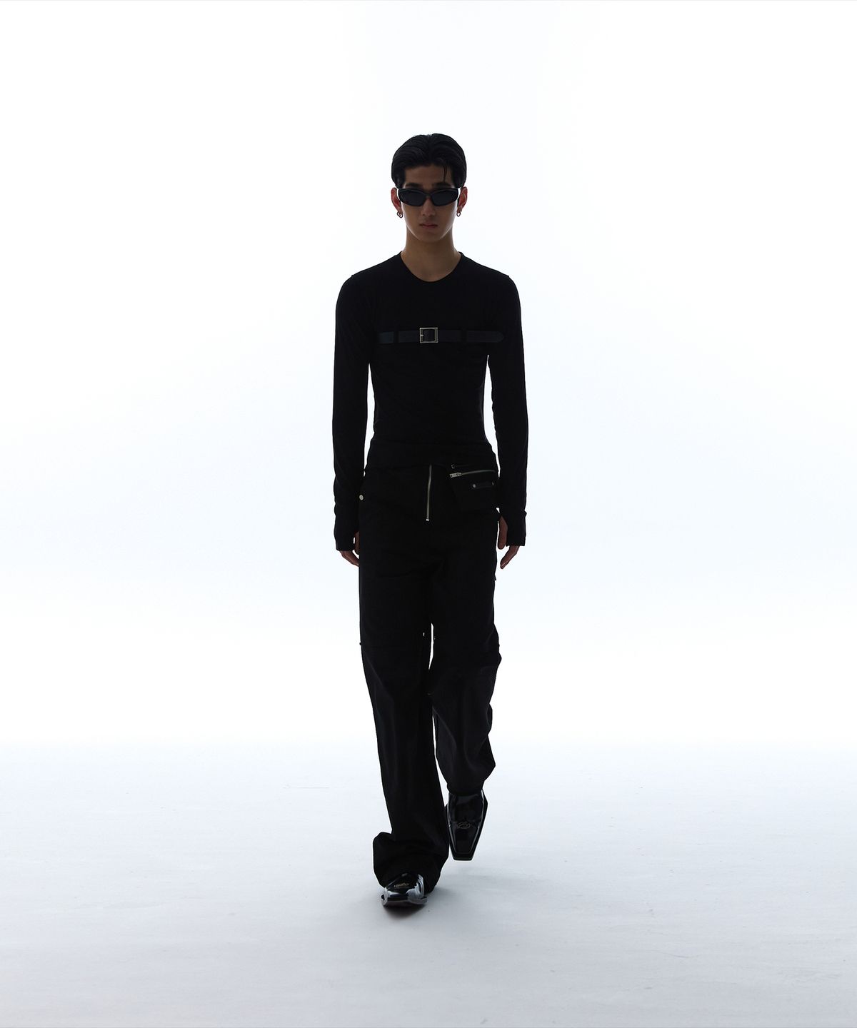 모어댄블랙(MORE THAN BLACK) BELT LONG SLEEVE