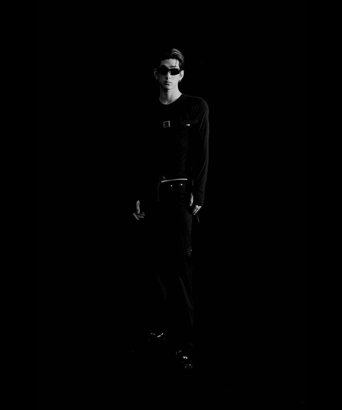 모어댄블랙(MORE THAN BLACK) BELT LONG SLEEVE