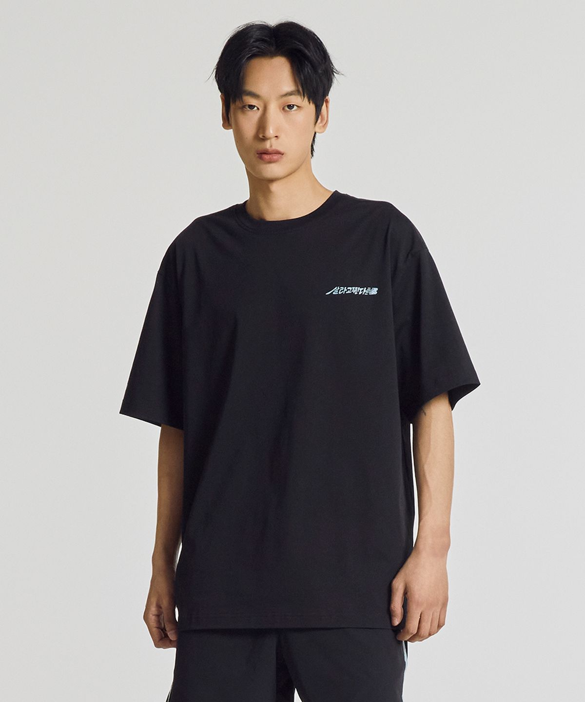뉴발란스(NEW BALANCE) NBNEG21463 / UNI 살라고뛴다 픽토그램 반팔티 (BLACK)