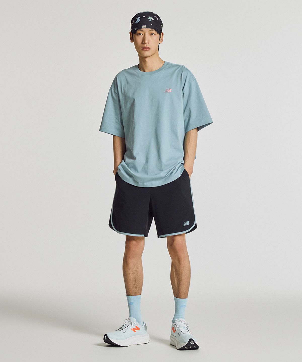 뉴발란스(NEW BALANCE) NBNVG21453 / UNI 살라고뛴다 4.5부 우븐 쇼츠 (BLACK)