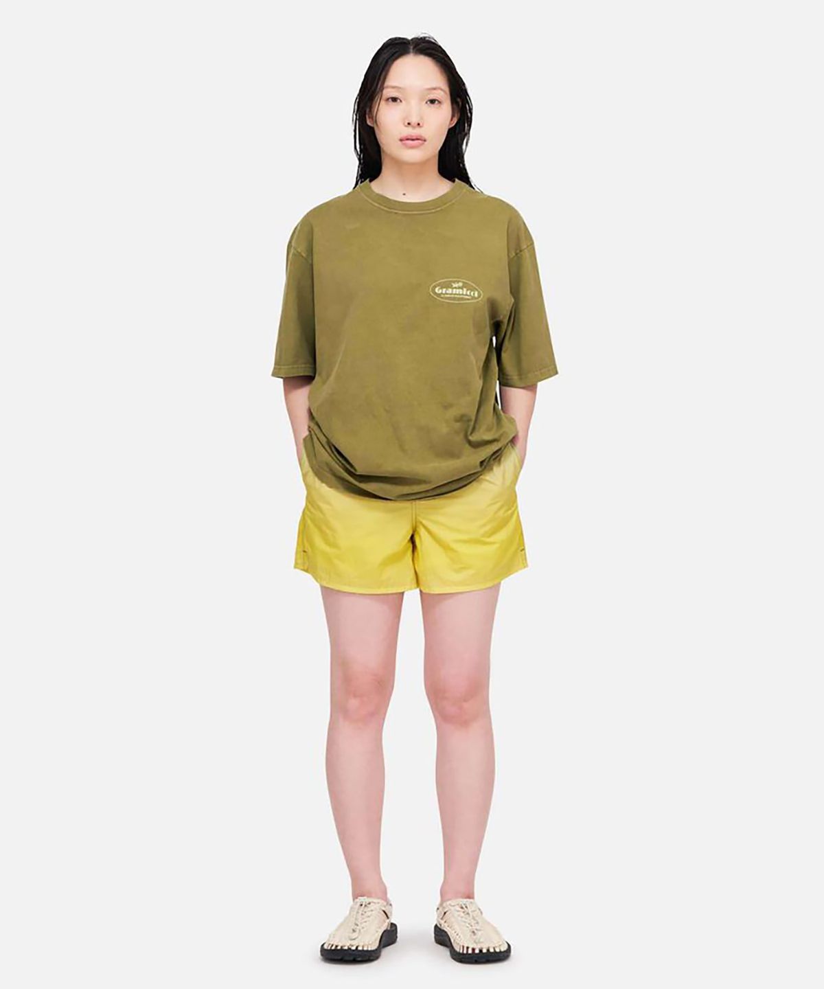 그라미치(GRAMICCI) CLIMBING EQUIPMENT 티셔츠 Pistachio Pigment