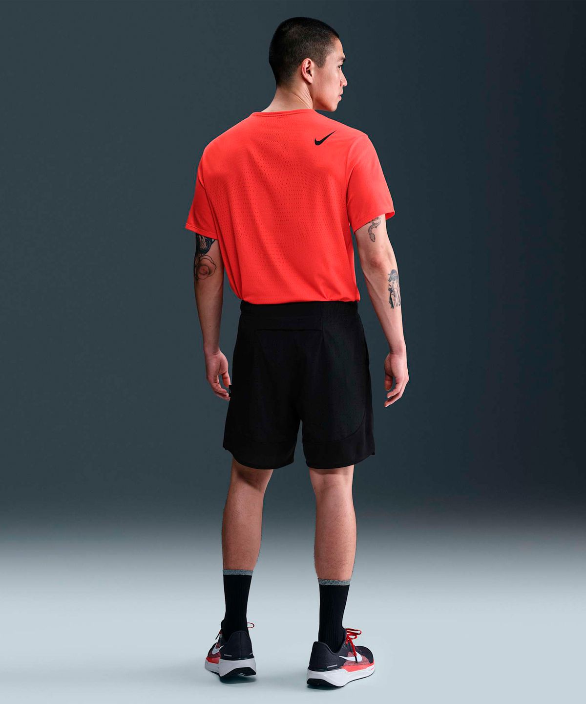 나이키(NIKE) 챌린저 브리드 드라이 핏 7인치 투인원 러닝 쇼츠 M - 블랙 / HJ4177-010