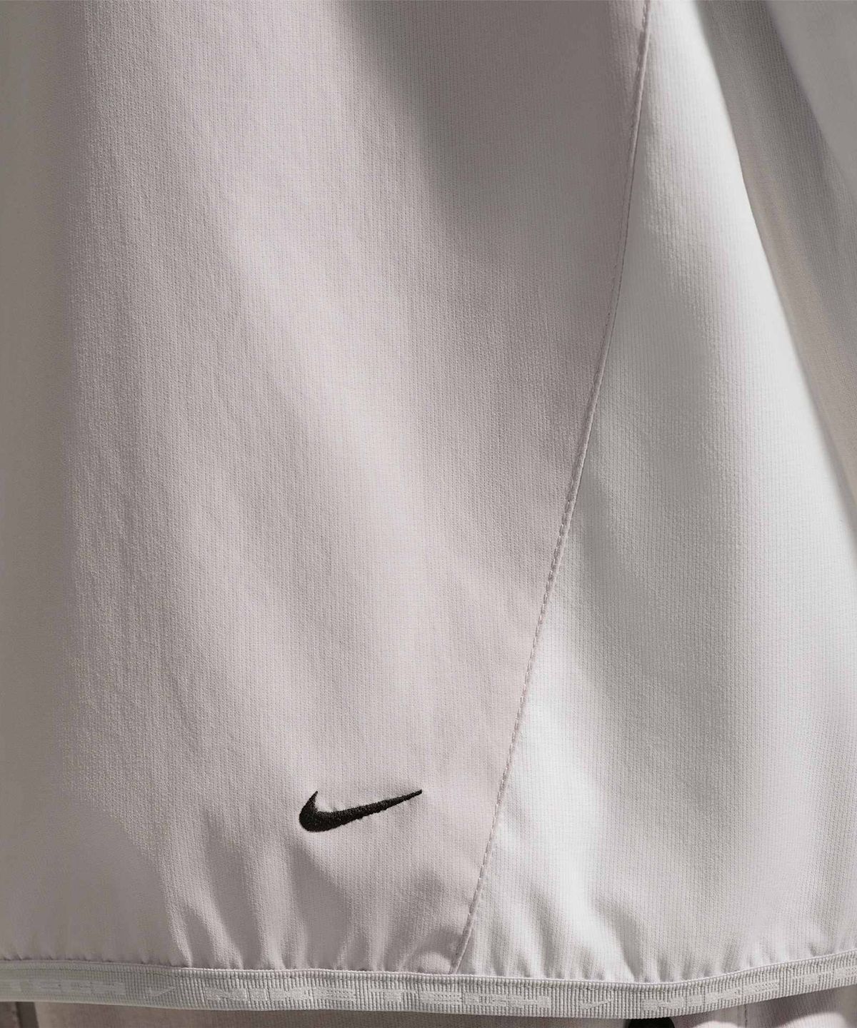 나이키(NIKE) 테크 헬리오스 드라이 핏 긴소매 셸 M - 그레이 포그:오프 화이트:블랙 / IF0904-097